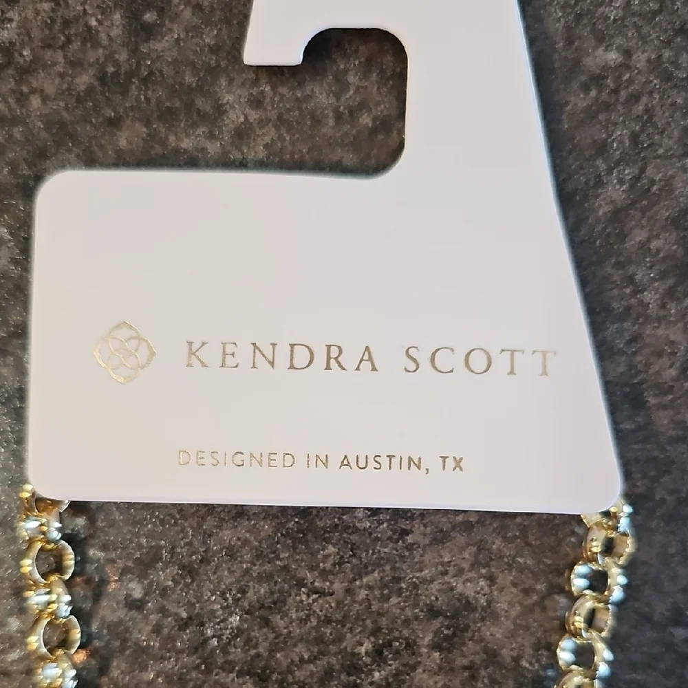 Kendra Scott Gold Chain Necklace - Picture 2 of 6